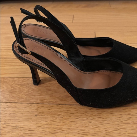 Not into these bought and never wore them. - Picture 3 of 6